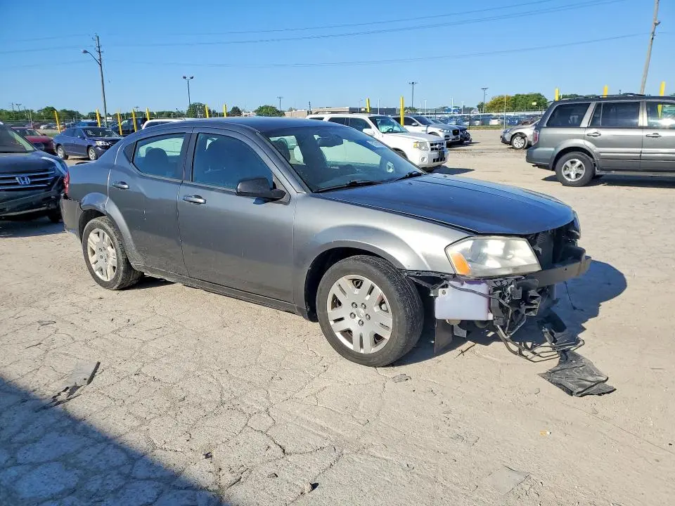 2013 DODGE AVENGER   