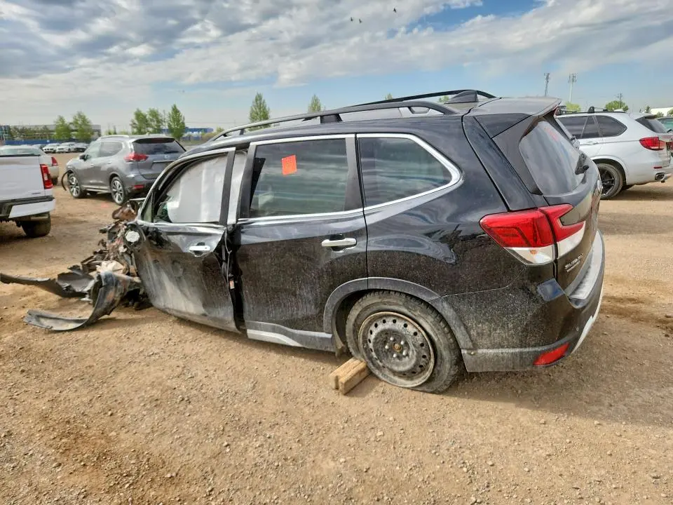 2020 SUBARU FORESTER PREMIER  