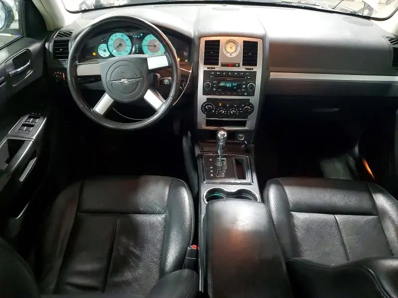 2010 CHRYSLER 300 TOURING  