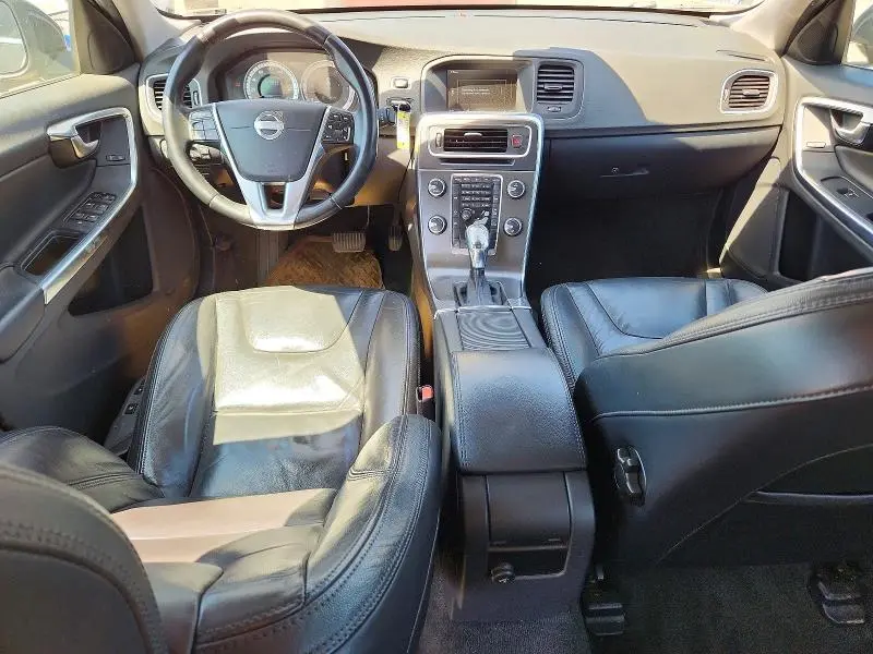 2013 VOLVO S60 T5  
