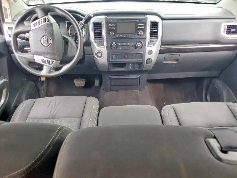 2017 NISSAN TITAN S  