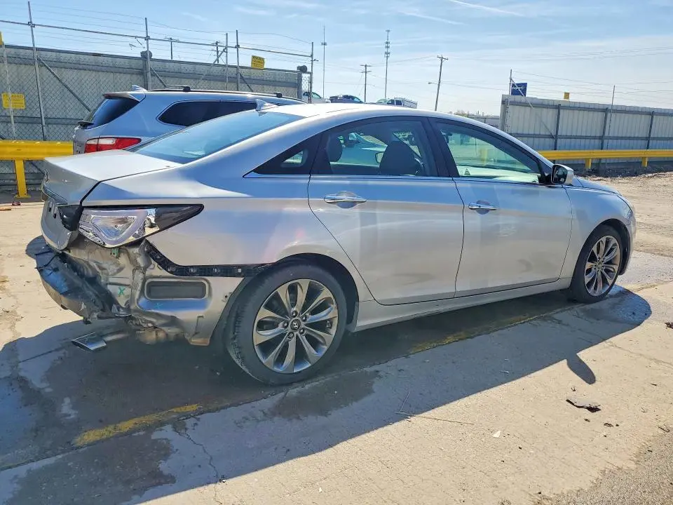 2012 HYUNDAI SONATA SE  