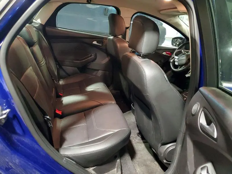 2015 FORD FOCUS TITANIUM  