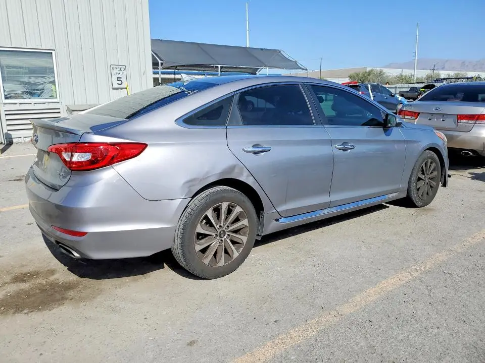 2015 HYUNDAI SONATA SPORT  
