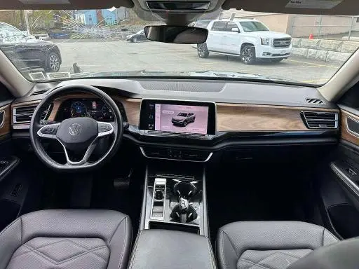 2025 VOLKSWAGEN ATLAS SE  