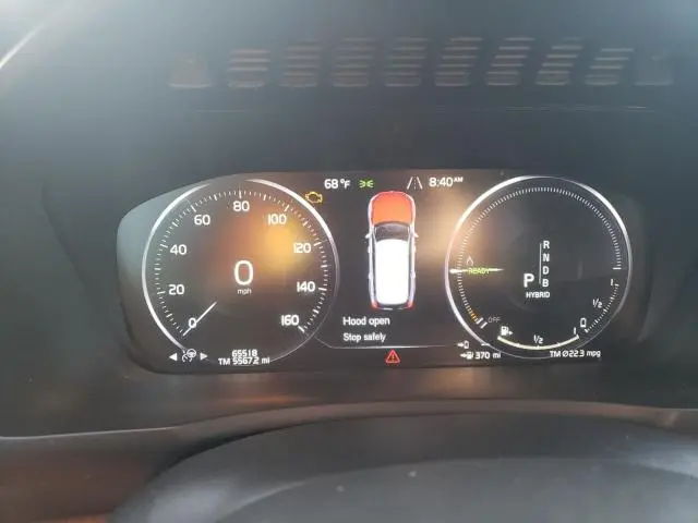 2018 VOLVO XC90 T8  