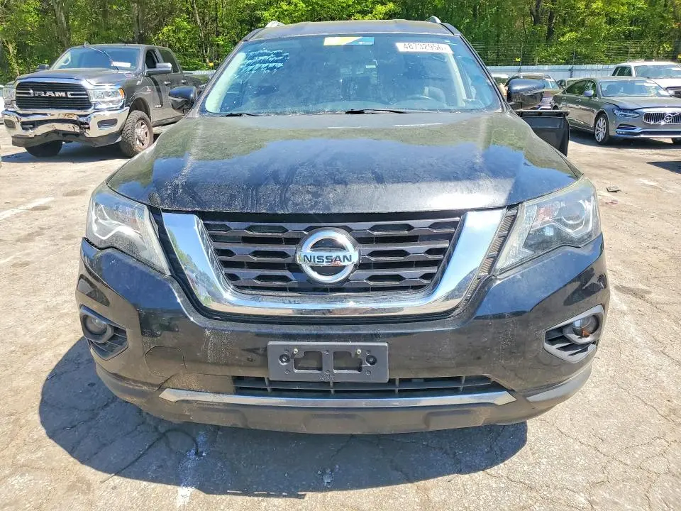 2019 NISSAN PATHFINDER SV  