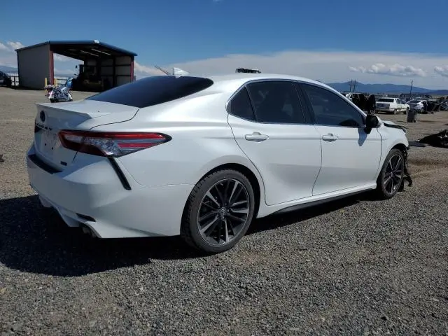 2019 TOYOTA CAMRY XSE  