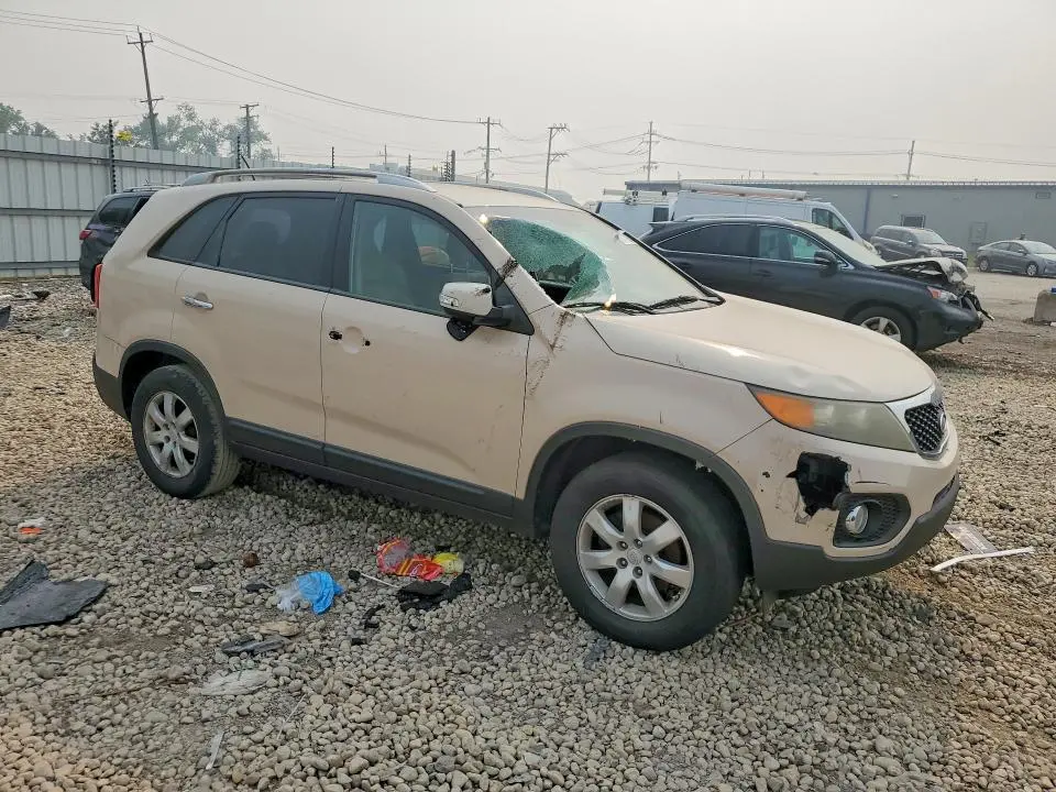 2011 KIA SORENTO LX  