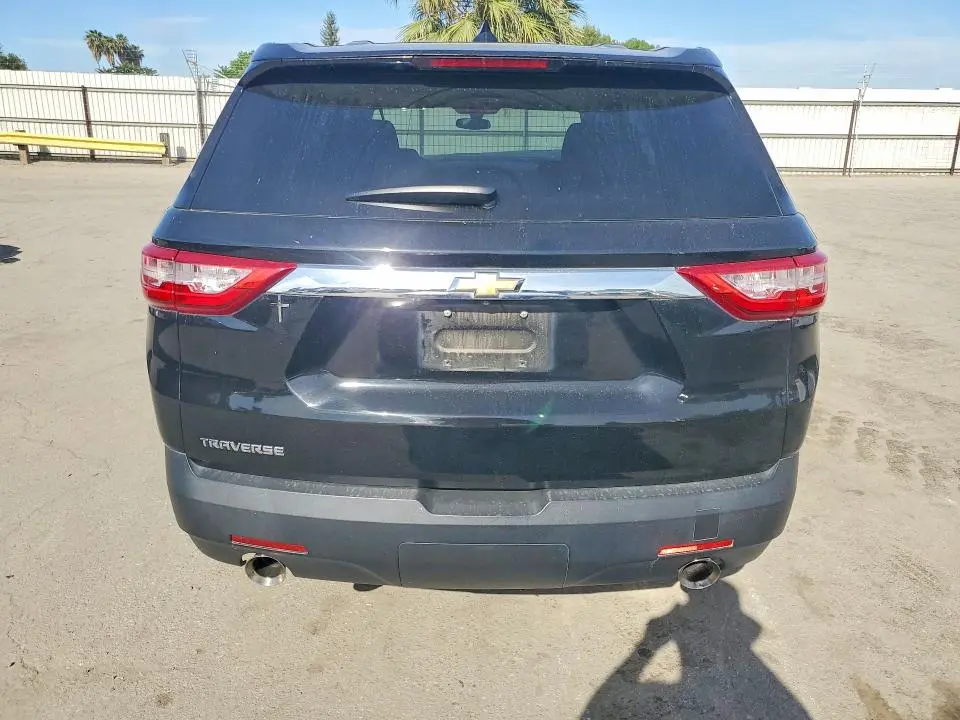 2019 CHEVROLET TRAVERSE LS  