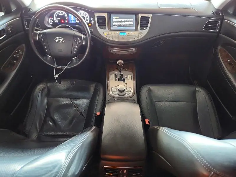 2011 HYUNDAI GENESIS 4.6L  