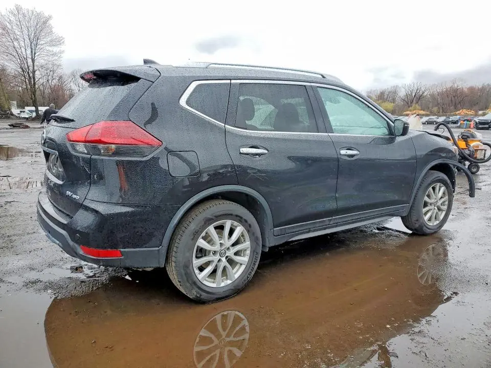2019 NISSAN ROGUE SV  