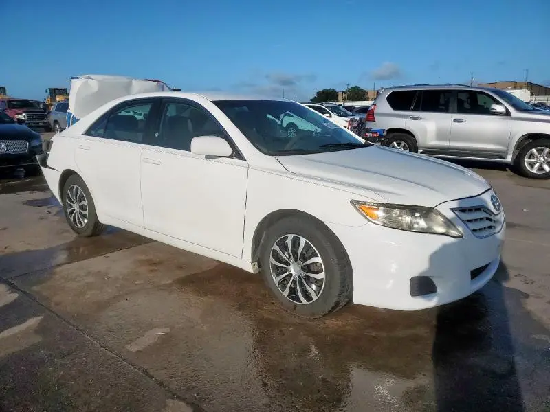 2010 TOYOTA CAMRY BASE  
