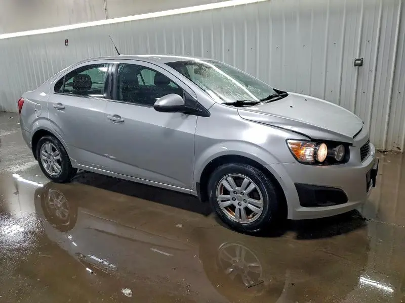 2014 CHEVROLET SONIC LT  