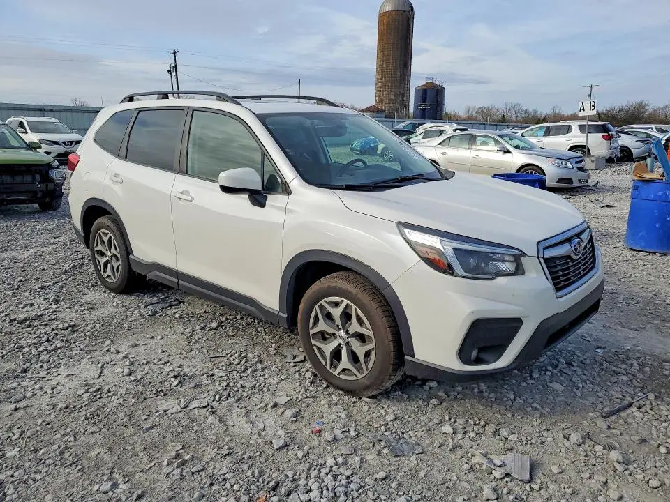 2021 SUBARU FORESTER PREMIUM  