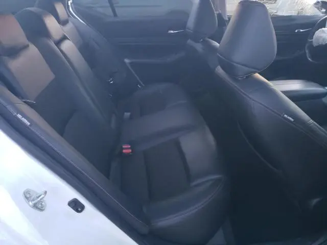 2022 NISSAN ALTIMA SR  