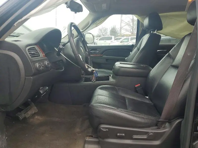 2012 CHEVROLET AVALANCHE LT  