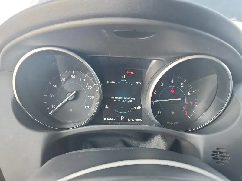 2017 JAGUAR XE PRESTIGE  