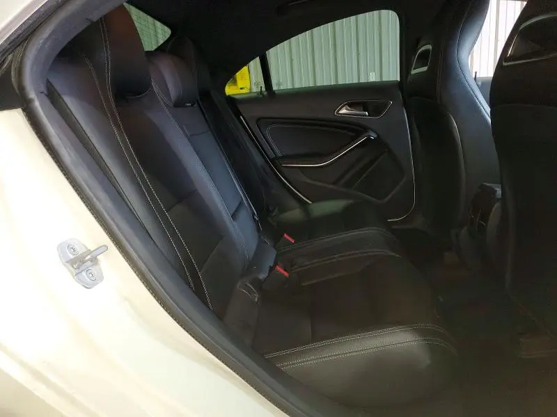 2017 MERCEDES-BENZ CLA 250 4MATIC  