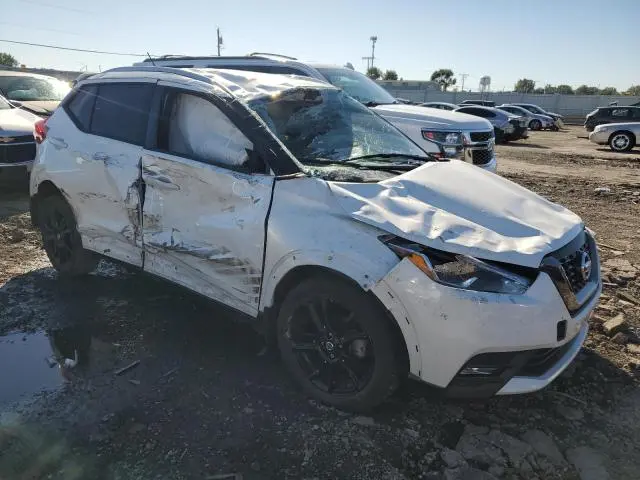 2020 NISSAN KICKS SR  