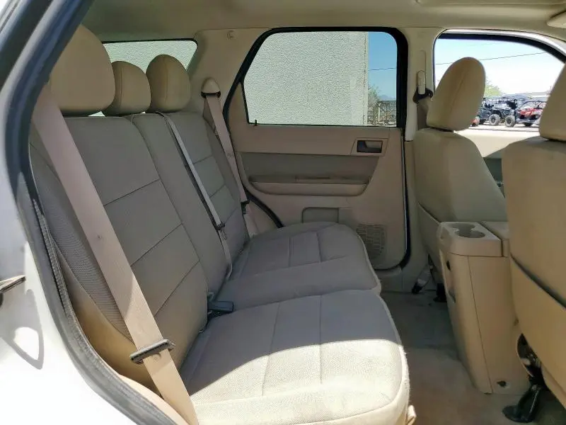 2011 FORD ESCAPE XLT  