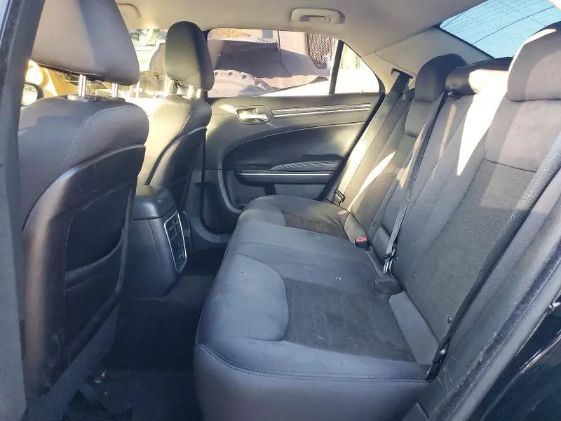 2018 CHRYSLER 300 TOURING  