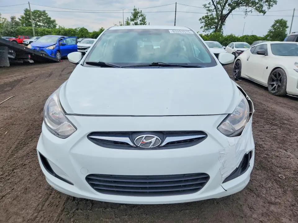 2014 HYUNDAI ACCENT GLS  