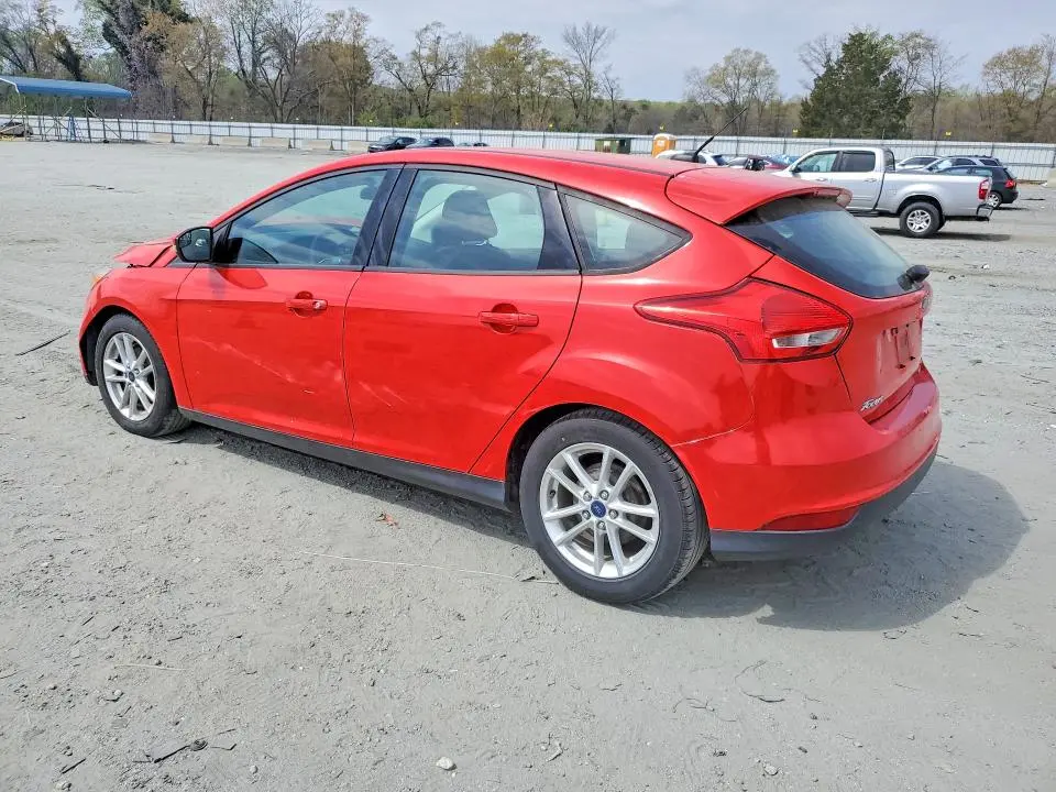 2016 FORD FOCUS SE  