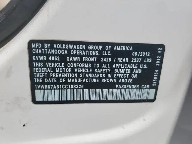 2012 VOLKSWAGEN PASSAT SE  