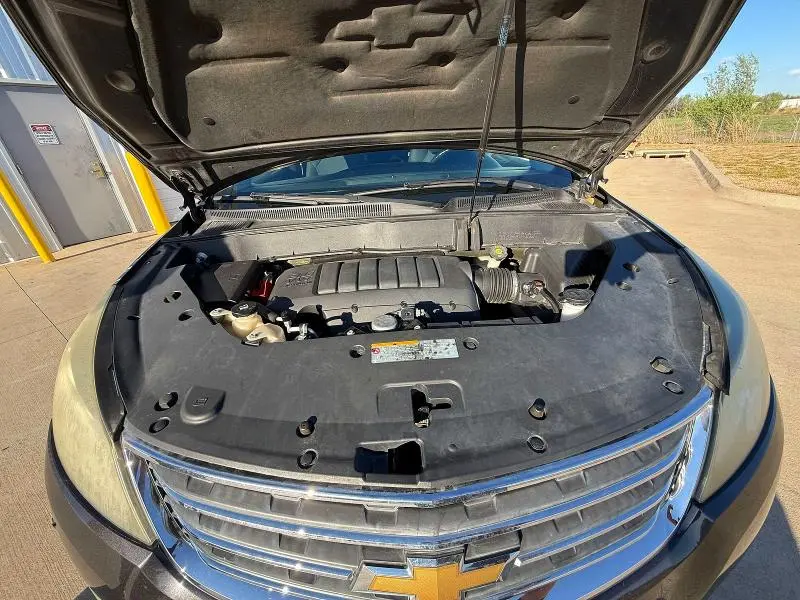 2015 CHEVROLET TRAVERSE LT  