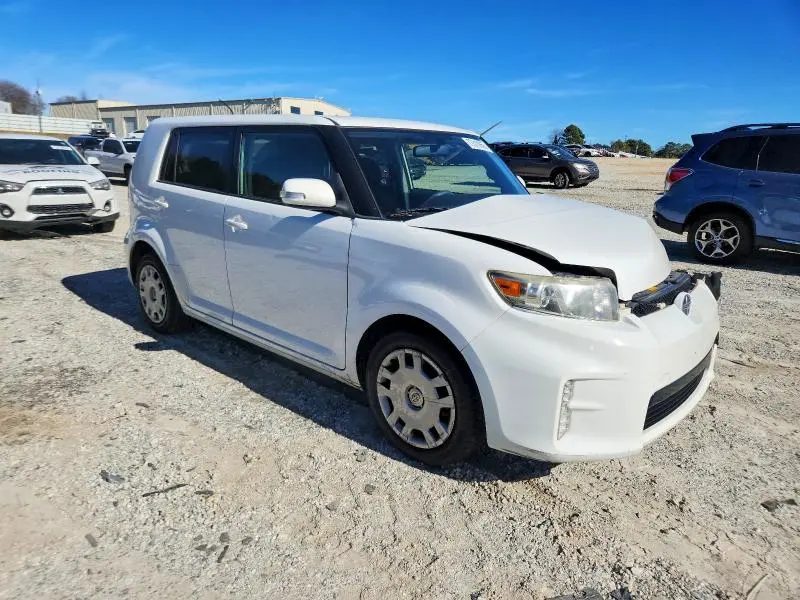 2015 TOYOTA SCION XB   
