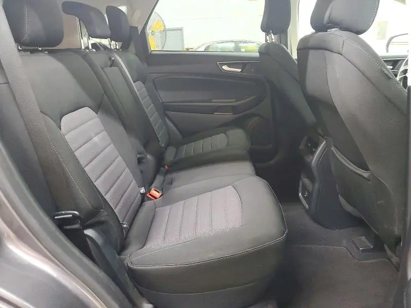 2021 FORD EDGE SE  