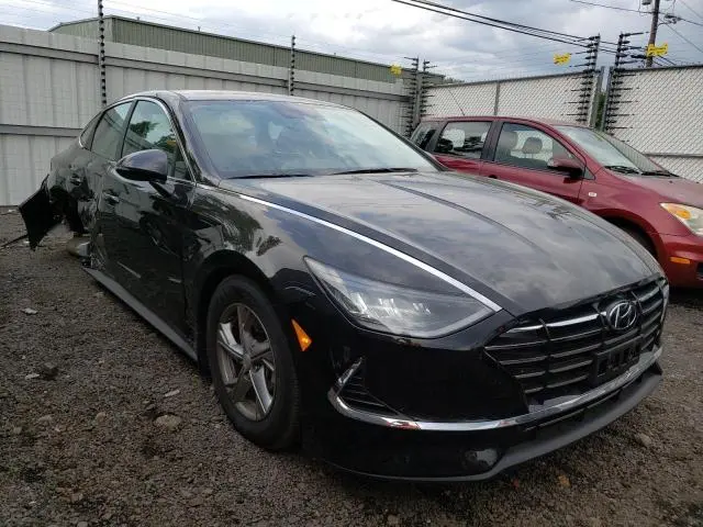 2022 HYUNDAI SONATA SE
