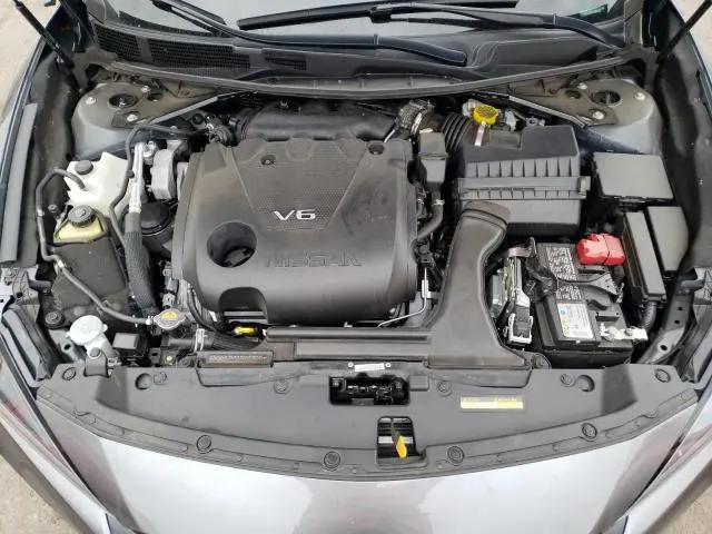 2023 NISSAN MAXIMA SR  