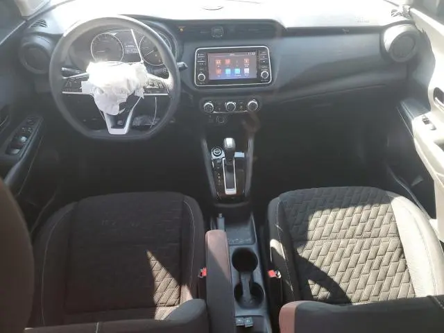 2021 NISSAN KICKS S  