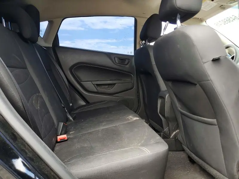 2019 FORD FIESTA SE  
