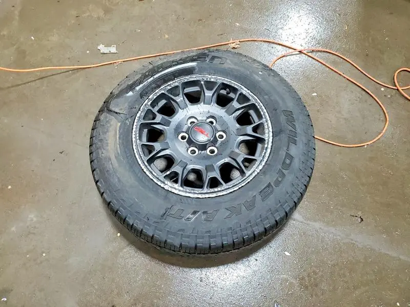 2025 TOYOTA 4RUNNER TRD OFF-ROAD PREMIUM  