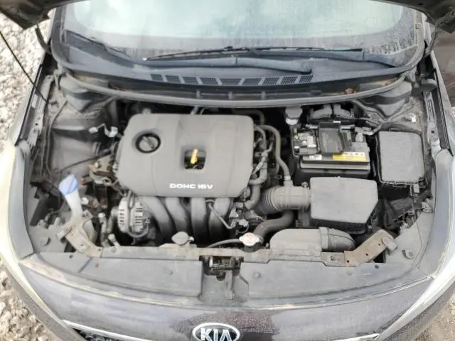 2017 KIA FORTE LX  