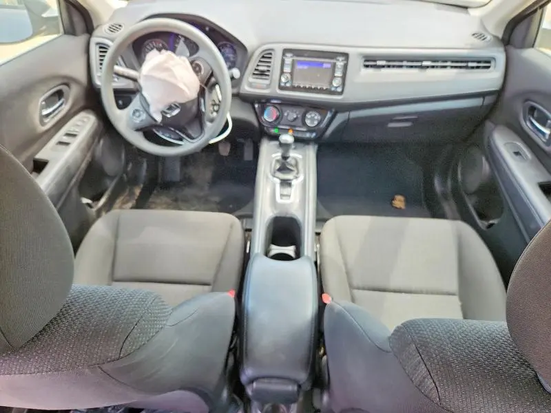 2017 HONDA HR-V LX  