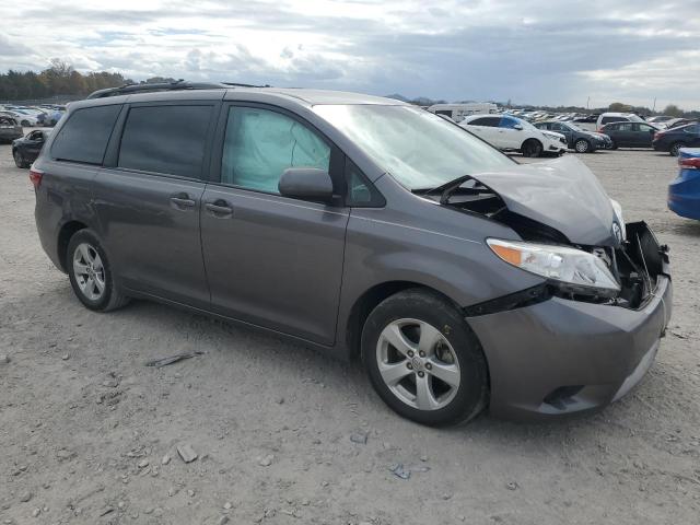 2017 TOYOTA SIENNA LE