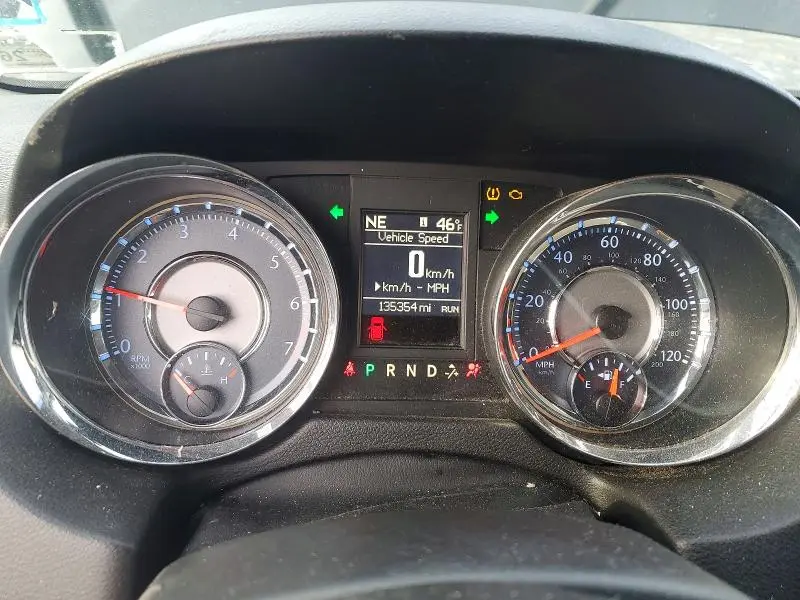 2013 CHRYSLER TOWN & COUNTRY TOURING  