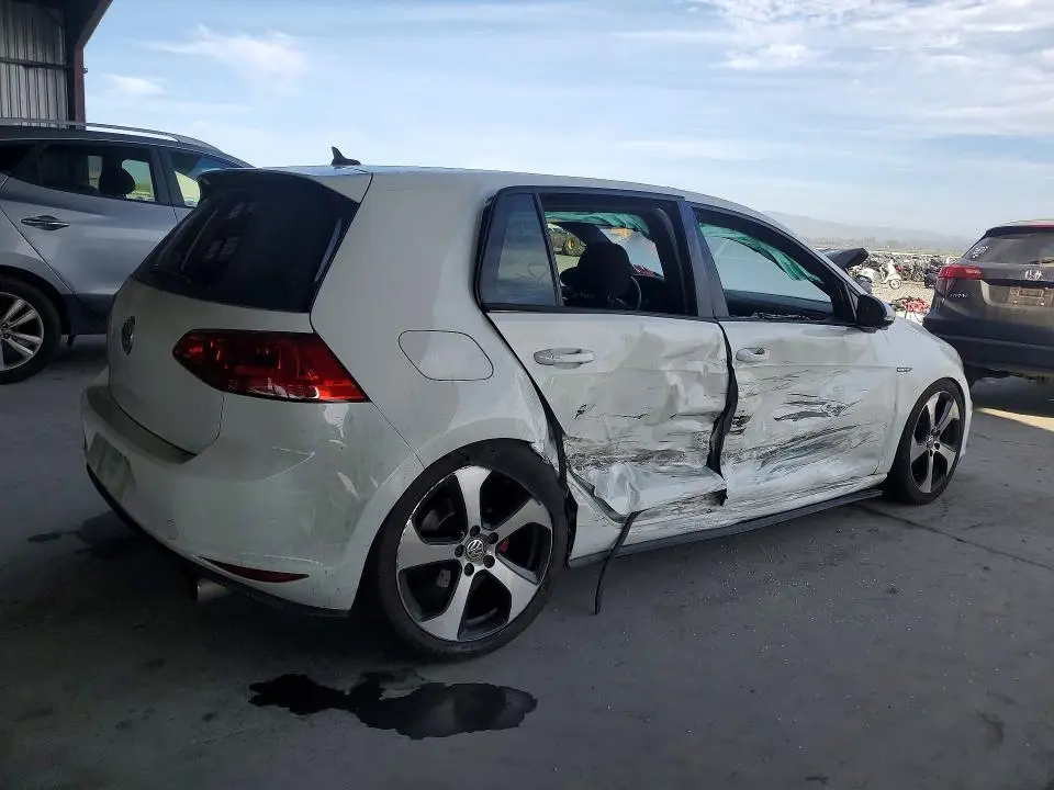 2015 VOLKSWAGEN GTI   