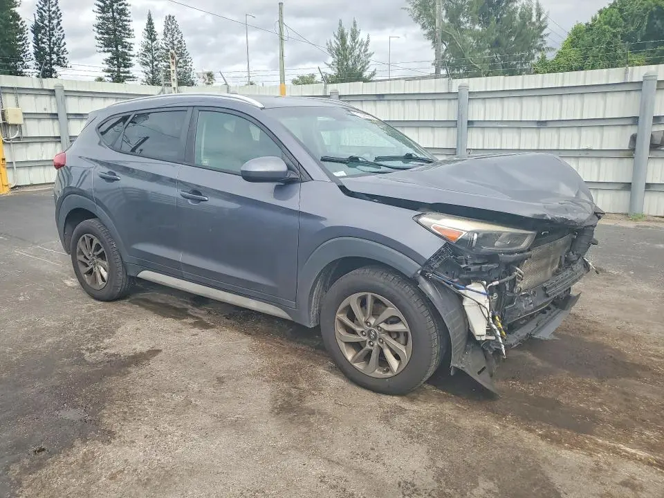 2018 HYUNDAI TUCSON SEL  