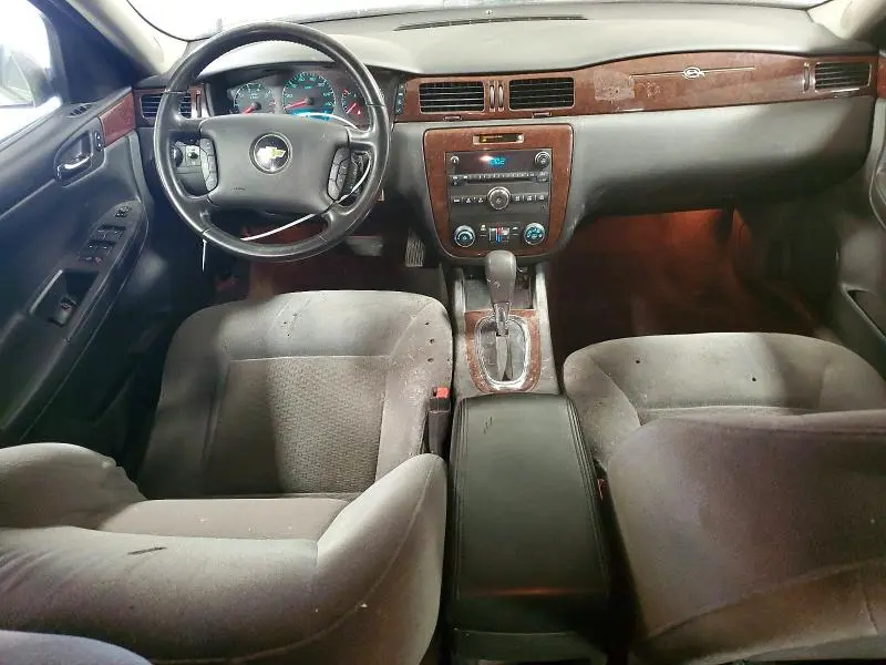 2011 CHEVROLET IMPALA LT  