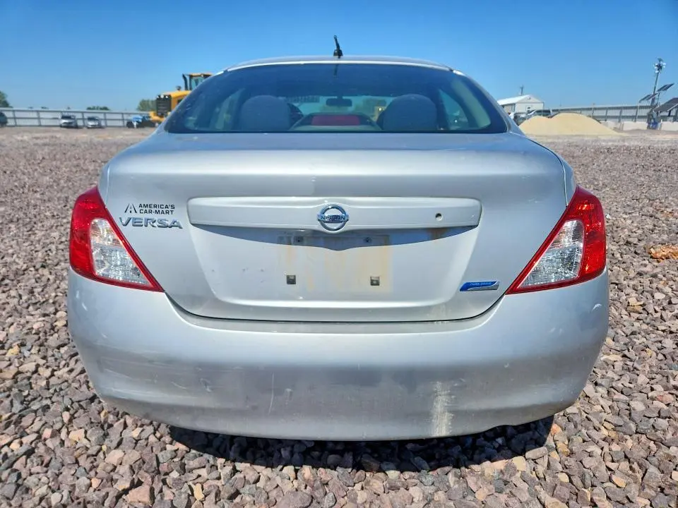 2012 NISSAN VERSA 1.6 S  