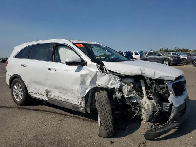 2018 KIA SORENTO LX  