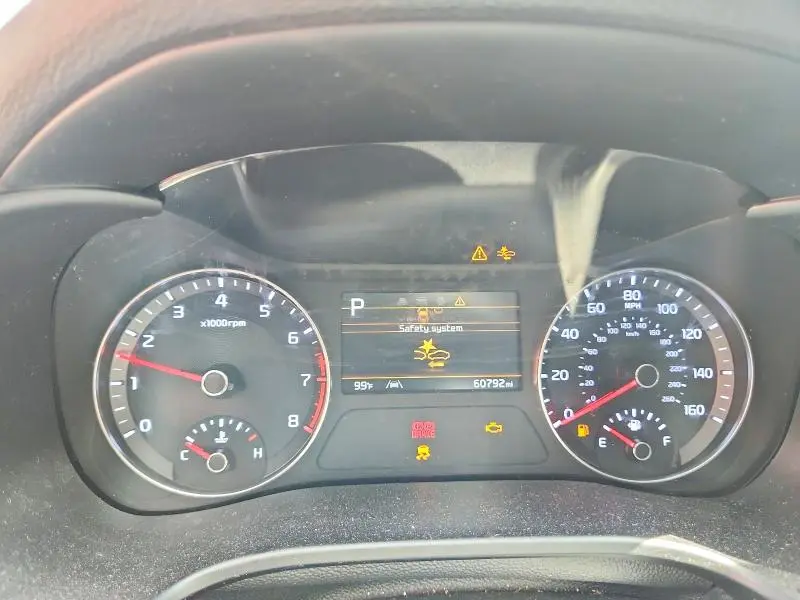 2023 KIA FORTE LXS  