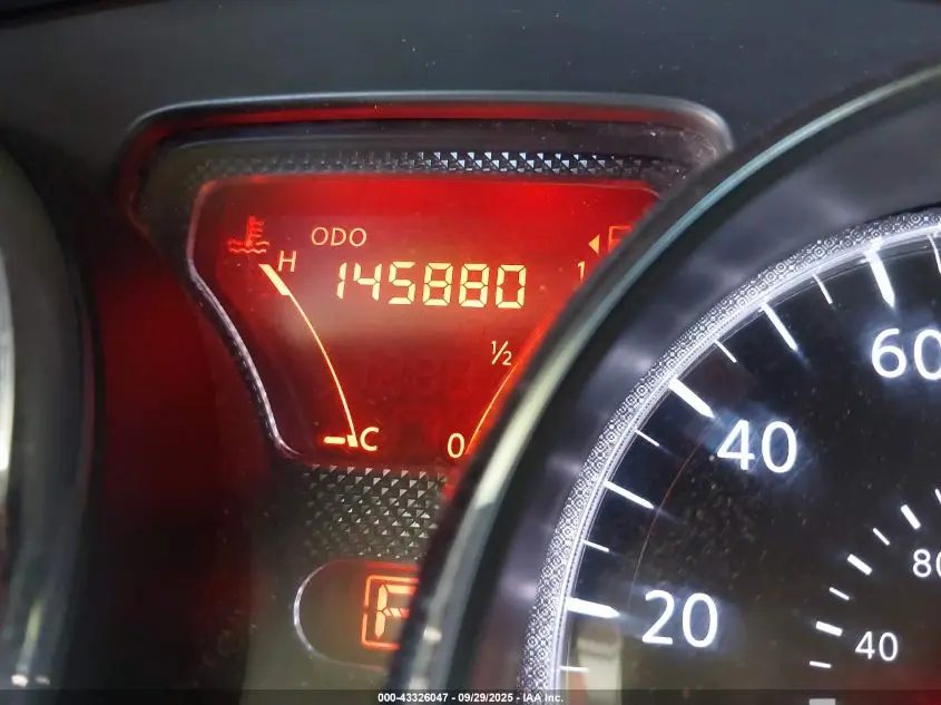 2014 NISSAN VERSA 1.6 SV