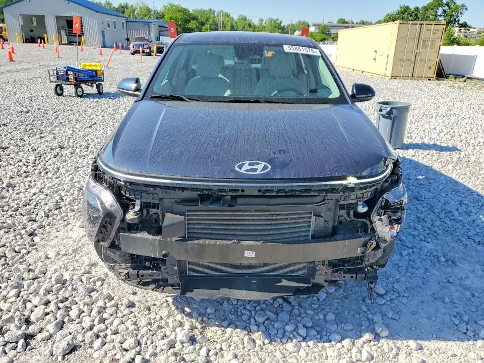 2024 HYUNDAI KONA SE  