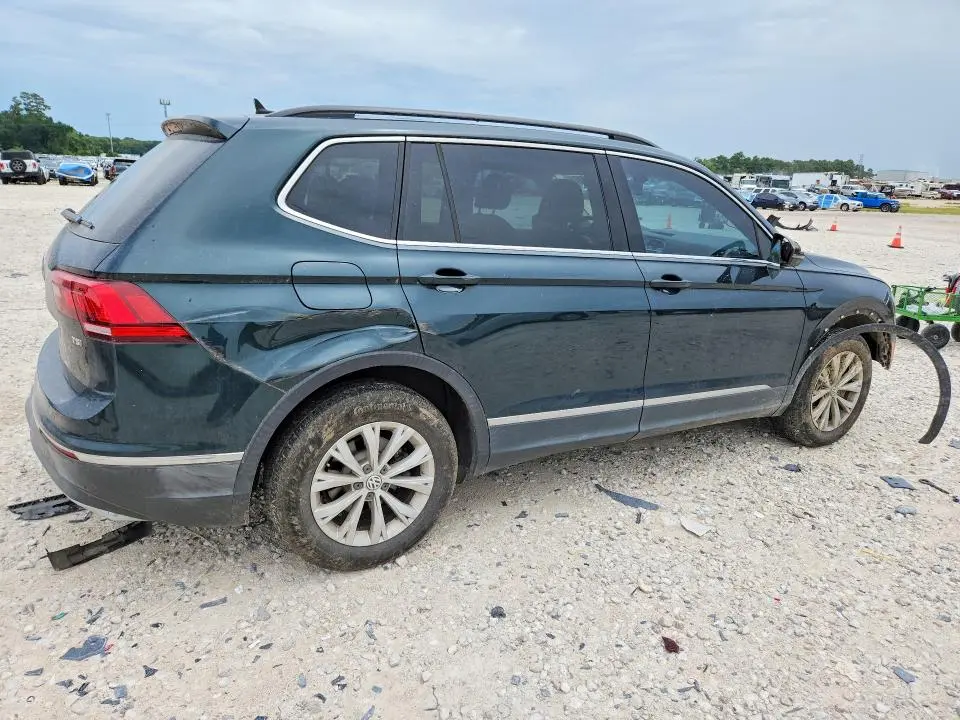 2018 VOLKSWAGEN TIGUAN SE  